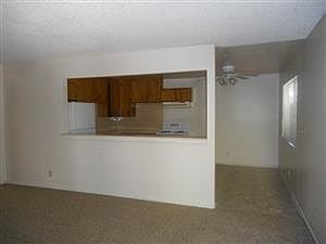 4th image of 1746 E Michigan Ave