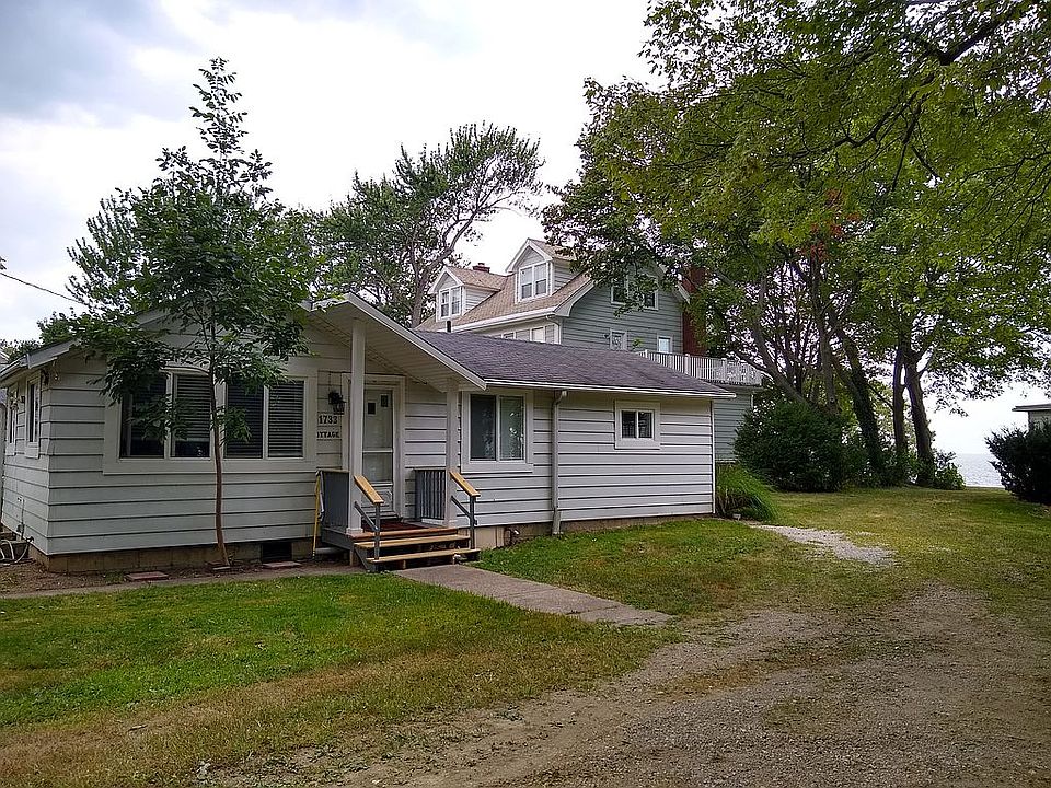 31733 Lake Shore Blvd, Willowick, OH 44095 Zillow