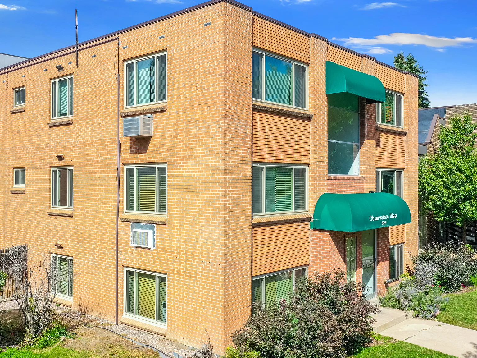 1 bed, 650 sqft, $1,600 — Photo 4