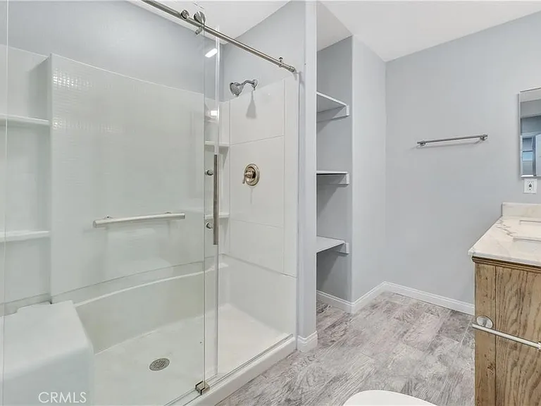 2644 Sycamore Dr — Photo 21