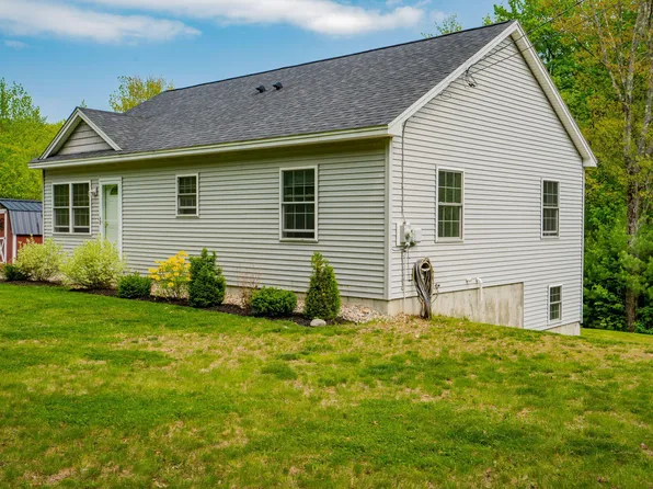 359 Mansion Road, Hollis, ME 04042
