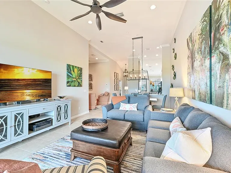 9389 Pocida Ct #202 — Photo 3