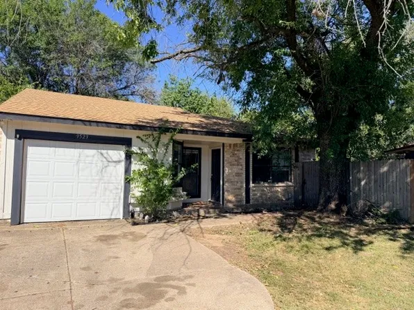 9523 Brewster St, Dallas, TX 75227