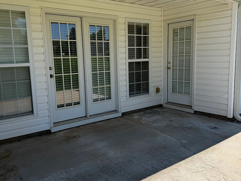 626 Morningside Dr — Photo 12