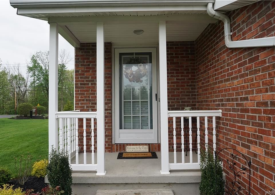 1st image of 101 Forest Edge Dr