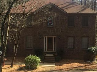 2752 Kenwood Dr, Duluth, GA 30096