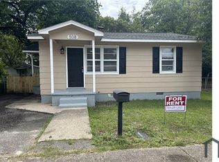 508 Lake Ave, Spring Lake, NC 28390