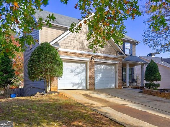 3rd image of 512 Vickers Ln