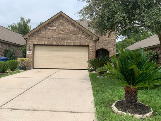 1602 Thornhollow Dr, Houston, TX 77014
