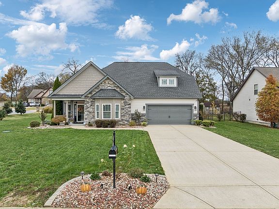 2nd image of 403 Drema Ct