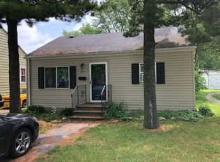 214 Schorie Ave, Joliet, IL 60433