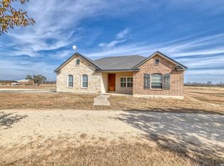 8 Valley View, Uvalde, TX 78801