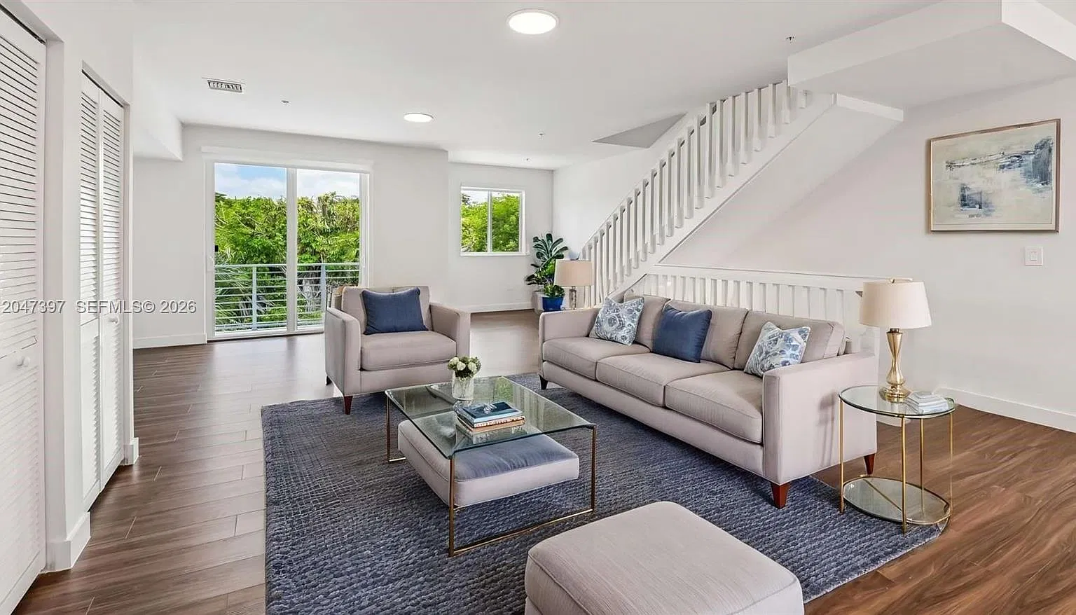 4 bed, 3.5 bath, 2091 sqft, $4,593 — Photo 1