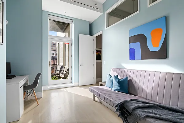 Sold by Compass | media 12