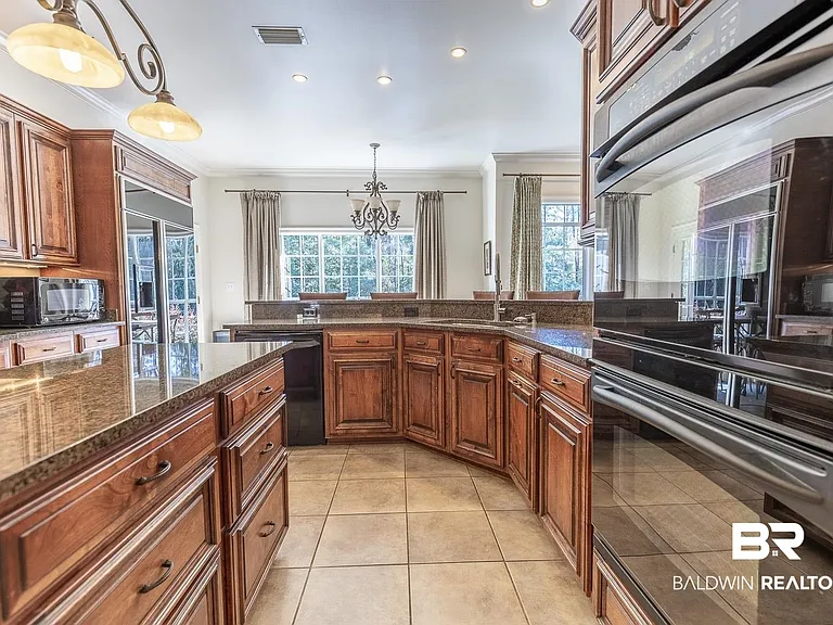 7316 Northbrook Cir — Photo 21
