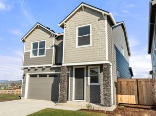 151 Valemont Dr #39, Eagle Point, OR 97524