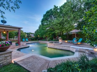 404 Oxford Ct, Southlake, TX 76092