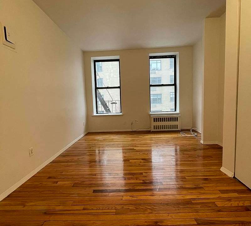 1st image of 167 E 77th St #14A