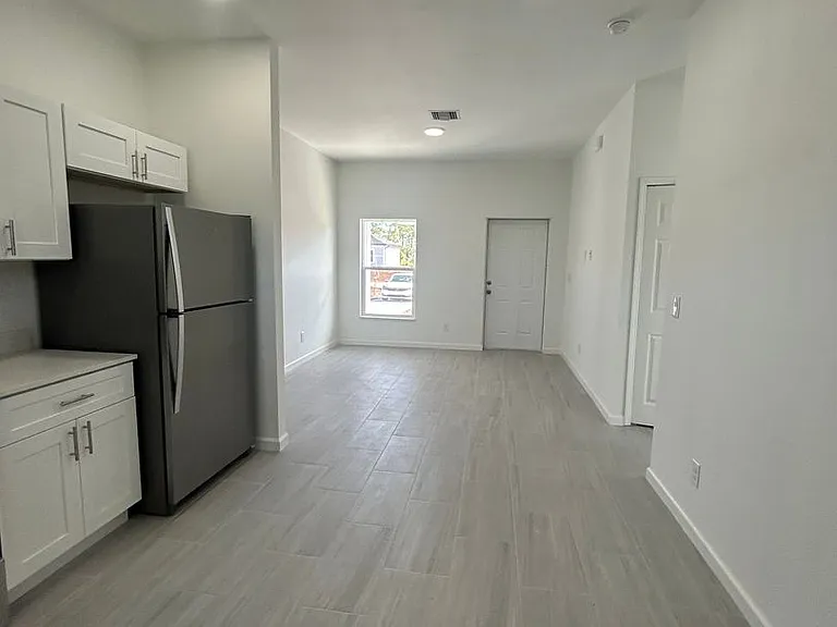 1092 Breckinridge Ave — Photo 10