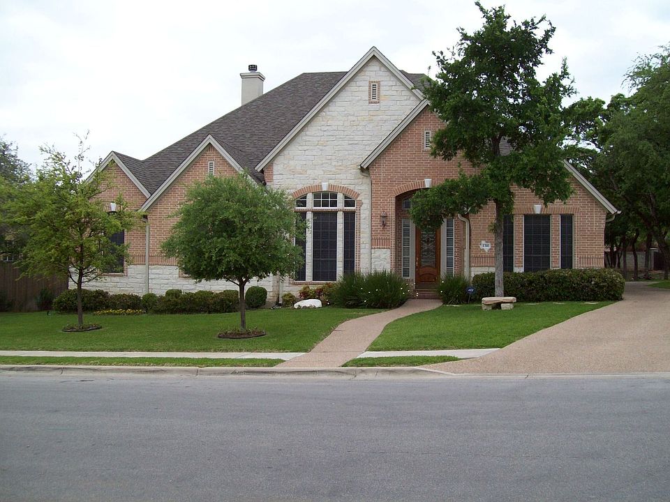 1st image of 1316 River Forest Dr