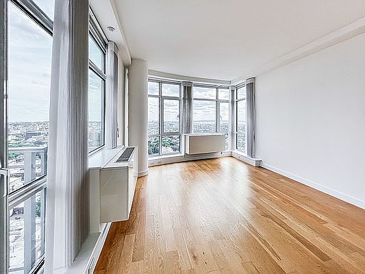 5th image of 189 Schermerhorn St APT 24A