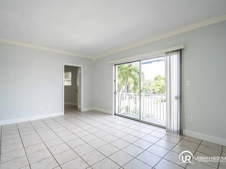 7640 Carlyle Ave #7A — Photo 11