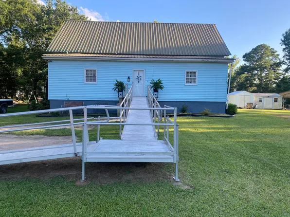 209 Persimmon St, Edgefield, SC 29824
