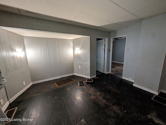 4th image of 183 N Ewing Ave