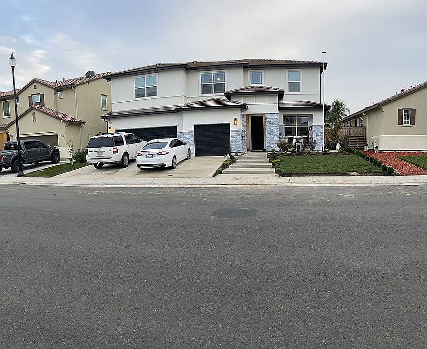 1st image of 7057 Castle Rock Way
