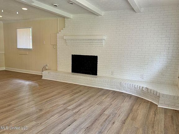 5th image of 1269 Wooddell Dr