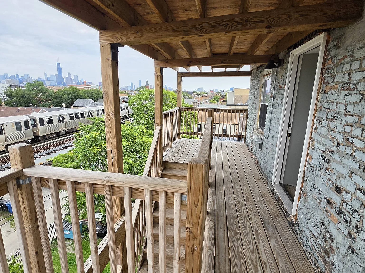 4 bed, $2,600 — Photo 4