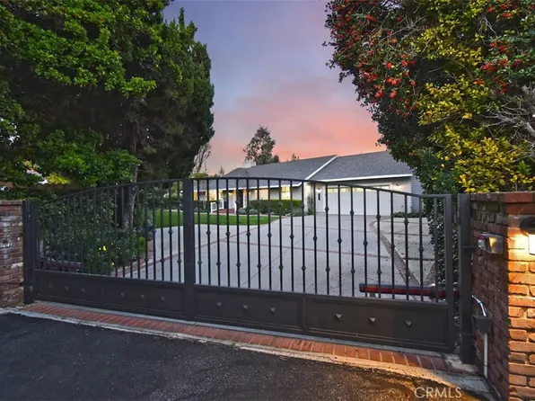 8630 Balcom Ave, Northridge, CA 91325