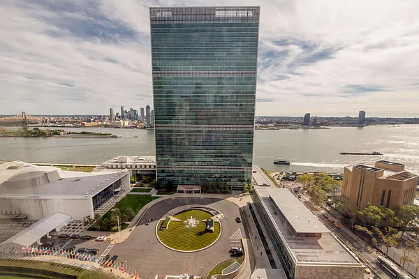 Rented by Compass | media 13