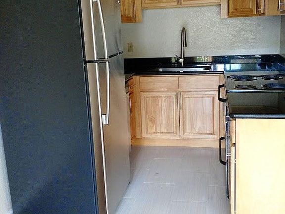 1356-Kitchen