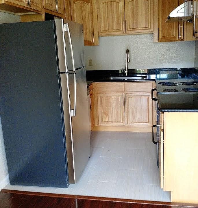 1356-Kitchen