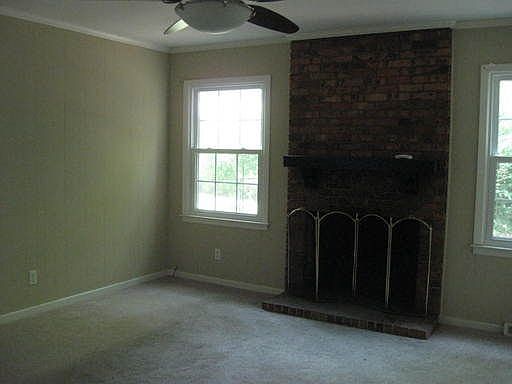 5th image of 2903 Stratford Dr