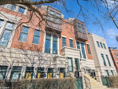 430 W Armitage Ave APT D, Chicago, IL, 60614