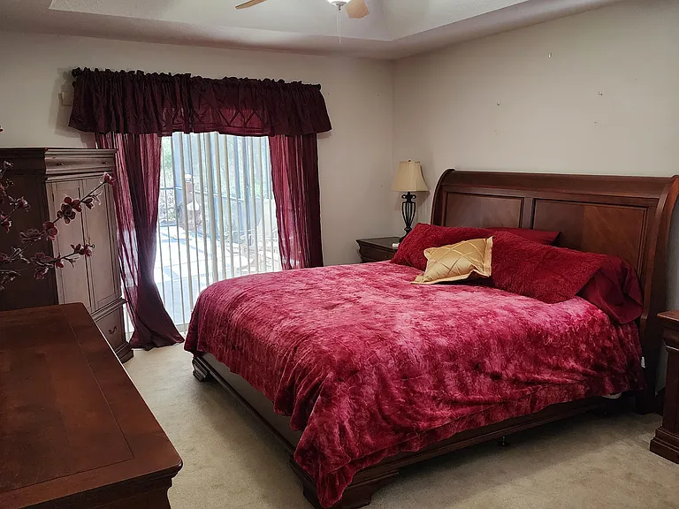 70 Oak Village Blvd — Photo 10