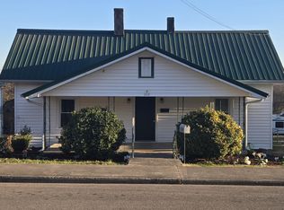 709 Cedar St, Loudon, TN 37774