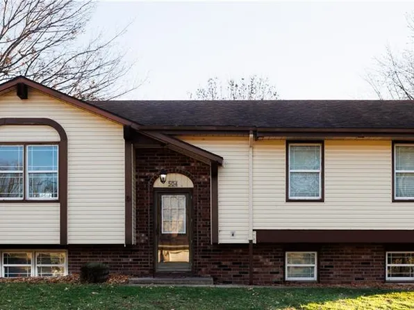 504 W McDowell Ave, Odessa, MO 64076