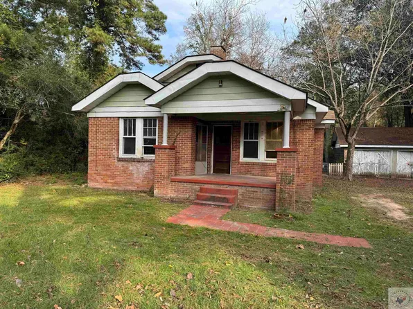 1911 Allen Ln, Texarkana, TX 75501