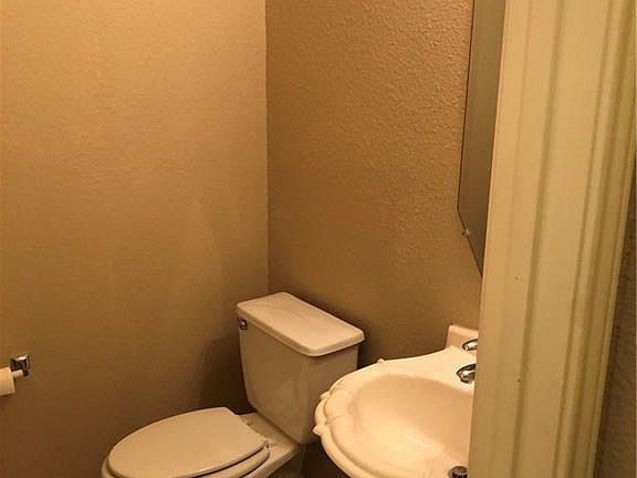 5th image of 16100 Great Oaks Dr #2703