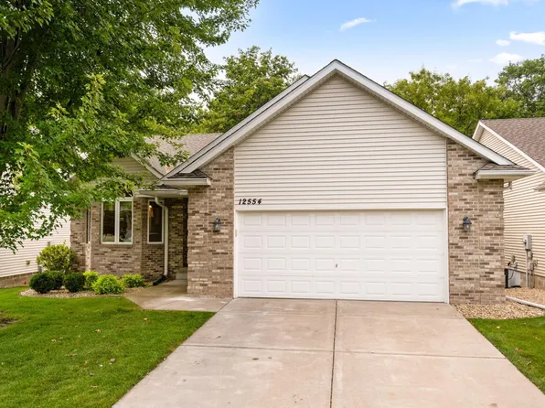 12554 Thrush St, Coon Rapids, MN 55448