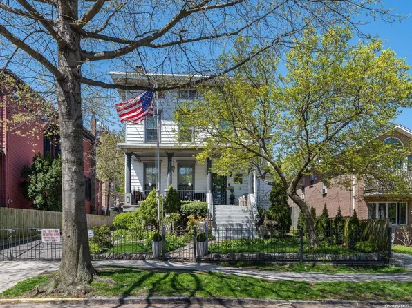 26-18 12th Street, Astoria, NY 11102