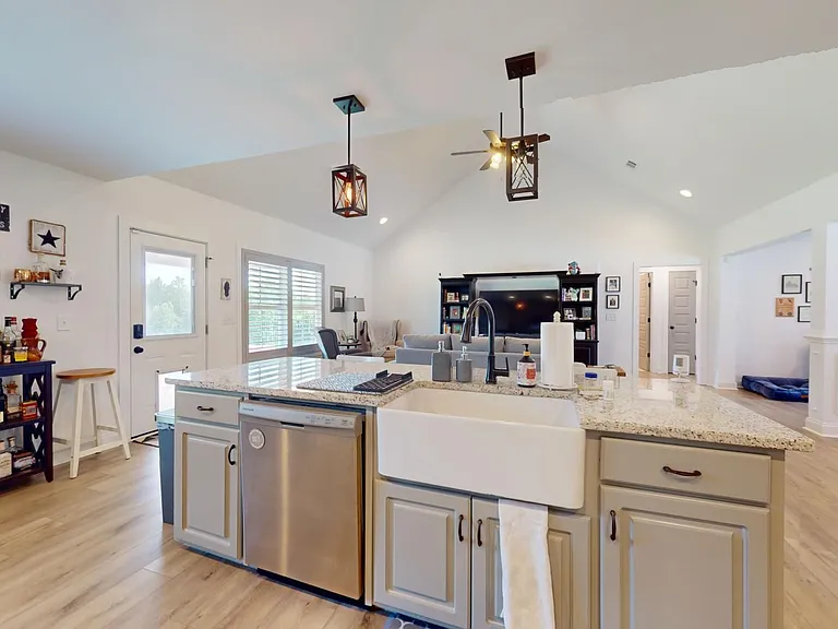 285 Lee Road 852 — Photo 9