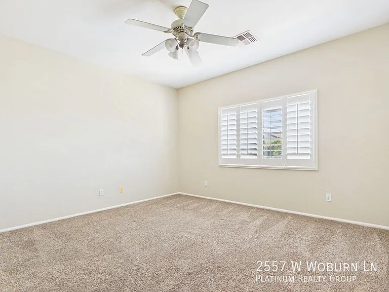 2557 W Woburn Ln — Photo 19