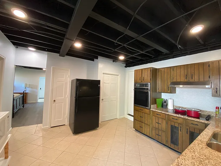 406 Lark Ln #1 — Photo 29