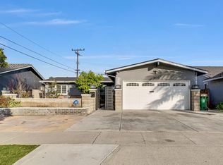 15570 Primrose Ln, Westminster, CA 92683