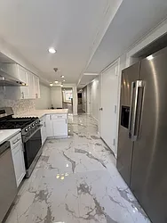 69 Adelphi Street, #1