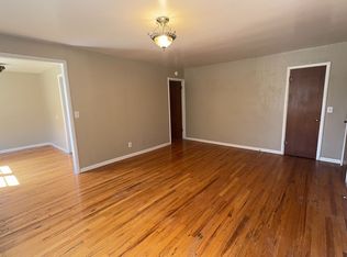 800 S Oakdale Ave #A-F, Medford, OR 97501